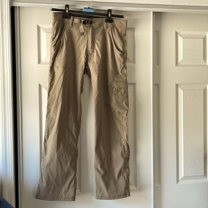 Prana Men’s Adjustable Pants with zippered pocket and side pockets
